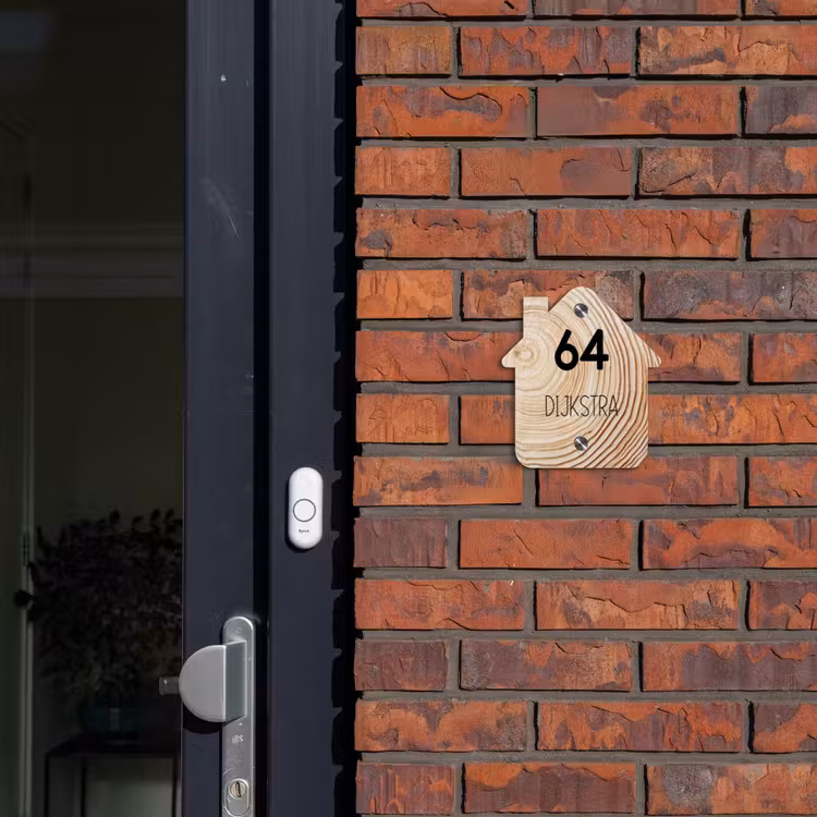 Naambordje voordeur - Huisjesvorm - Houten nerf - Modern — 3