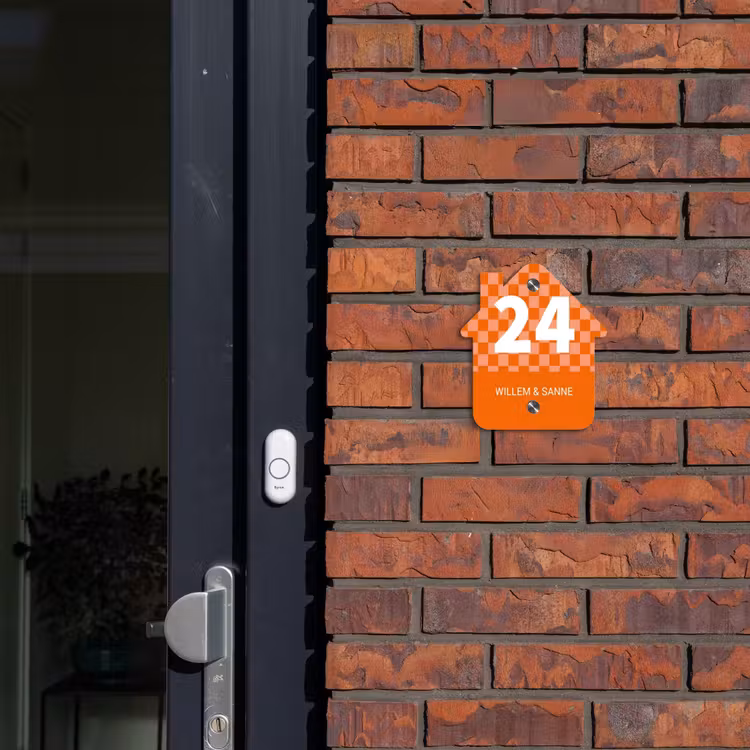 Naambordje voordeur - Huisjesvorm - Oranje - Blokjes - Klassiek — 3