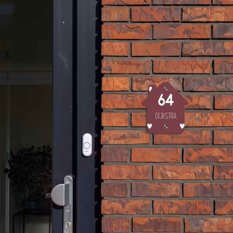 Naambordje voordeur - Huisjesvorm - Witte hartjes in hoeken - Modern — 3