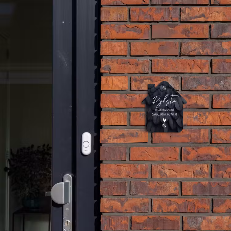 Naambordje voordeur - Huisjesvorm - Zwarte veren - Sierlijk — 3