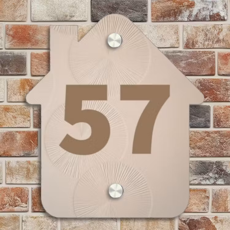 Naambordje voordeur - Huisjesvorm - Beige reliëf lijnen - Traditioneel — 4