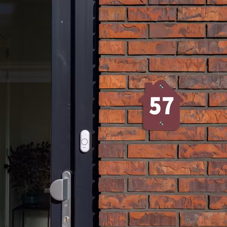 Naambordje voordeur - Huisjesvorm - Bordeauxrood - Traditioneel — 3