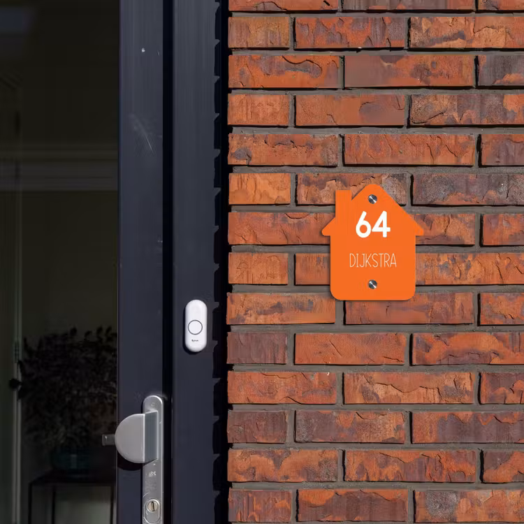 Naambordje voordeur - Huisjesvorm - Oranje - Modern — 3