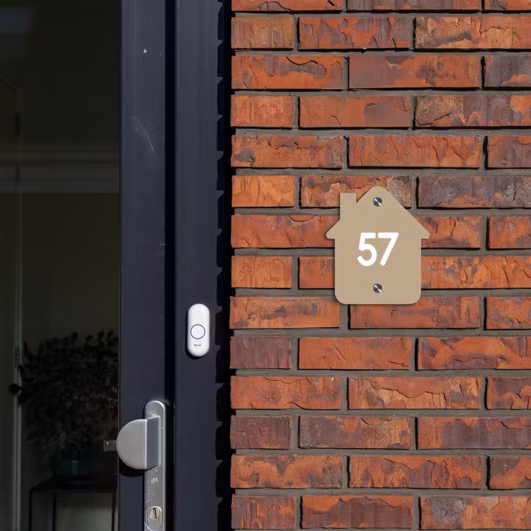 Naambordje voordeur - Huisjesvorm - Zandkleur - Traditioneel — 3