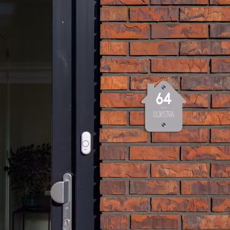 Naambordje voordeur - Huisjesvorm - Effen lichtgrijs - Modern — 3