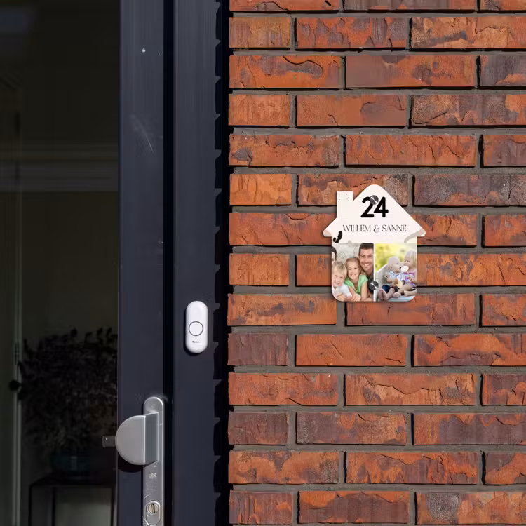 Naambordje voordeur - Huisjesvorm - Zachte tinten met foto's - Klassiek — 3