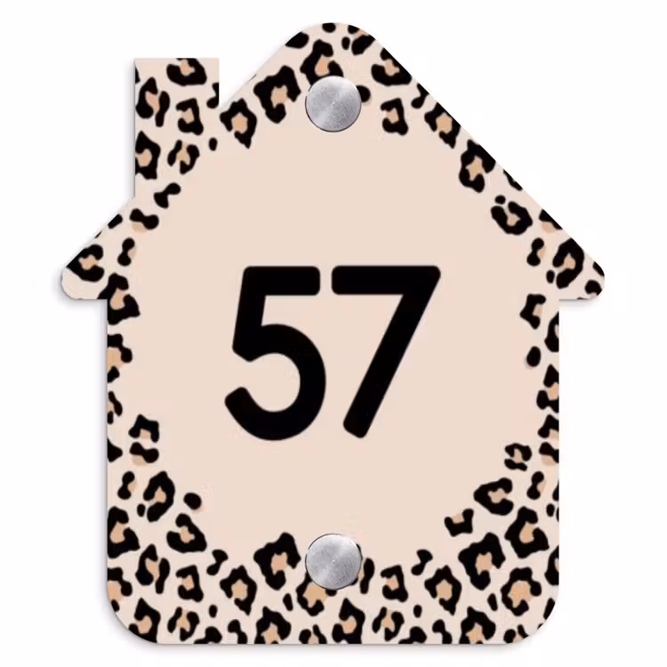 Naambordje voordeur - Huisjesvorm - Beige luipaardprint - Traditioneel — 1