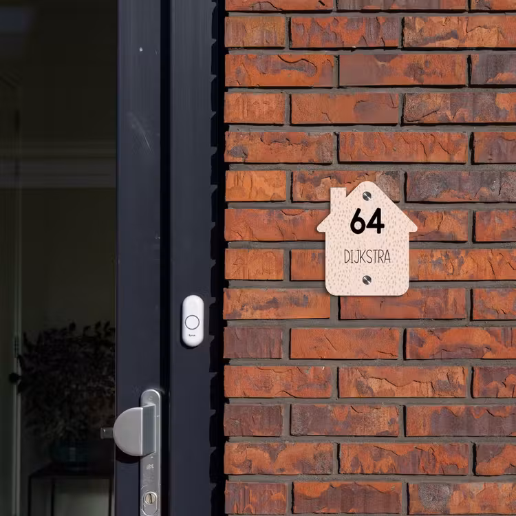 Naambordje voordeur - Huisjesvorm - Lichtroze met stippen - Modern — 3