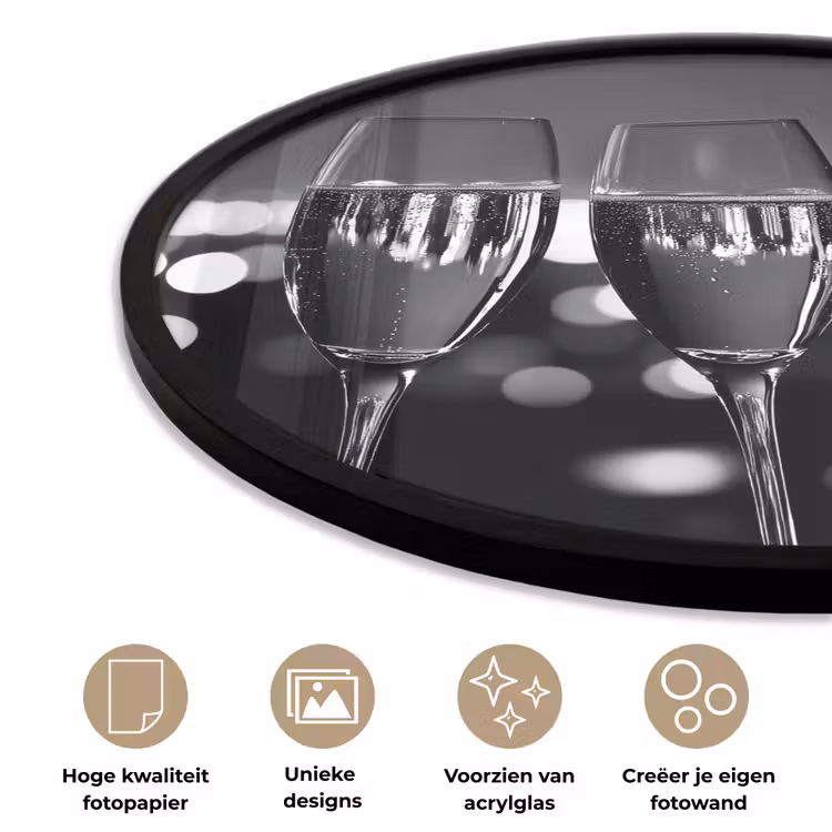 Ronde fotolijst - Bubbels - Proosten - Champagneglazen - Stadslichten — 2