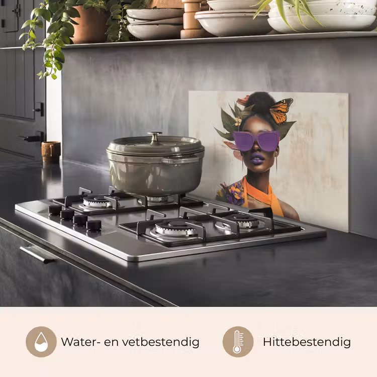 Spatscherm keuken - Vrouw - Zonnebril - Vlinder - Bloemen — 7