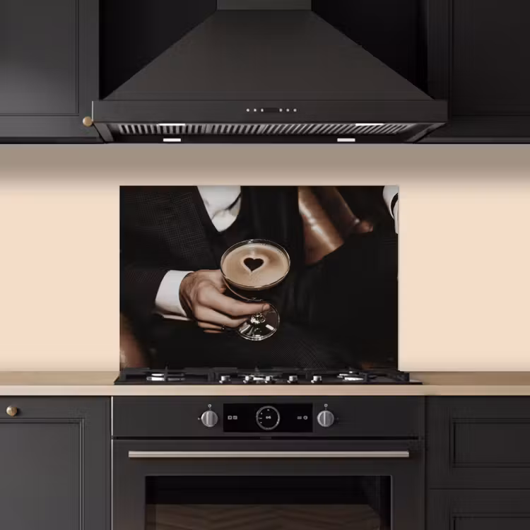 Spatscherm keuken - Hartje - Cocktail - Espresso Martini - Hand — 2