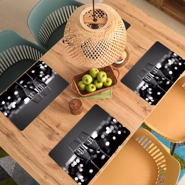 Placemat - 6 stuks - Bubbels - Proosten - Champagneglazen - Stadslichten — 6