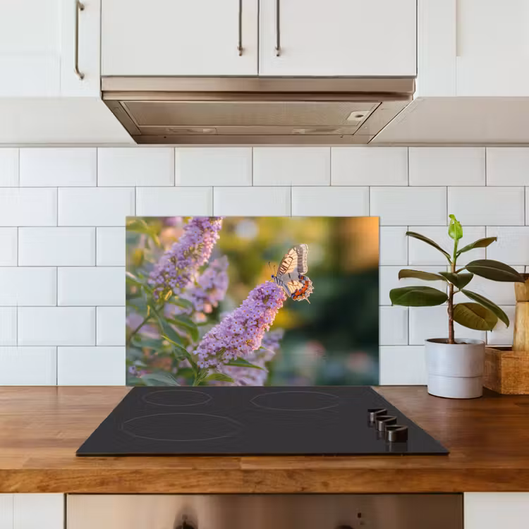Spatscherm keuken - Sierlijke - Vlinder - Paarse - Bloemen — 6
