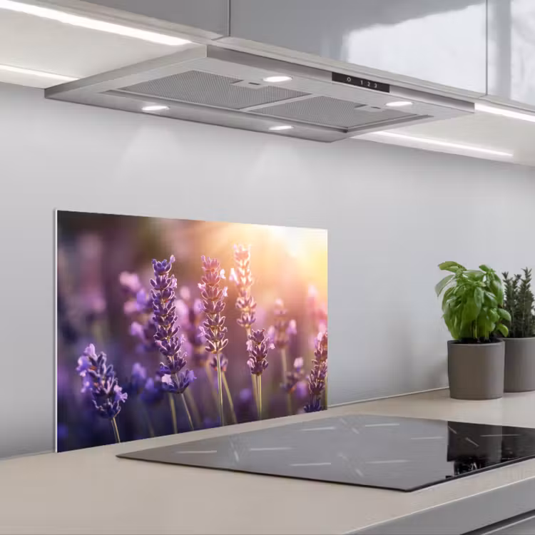 Spatscherm keuken - Lavendelbloemen - Paars - Zonlicht — 5