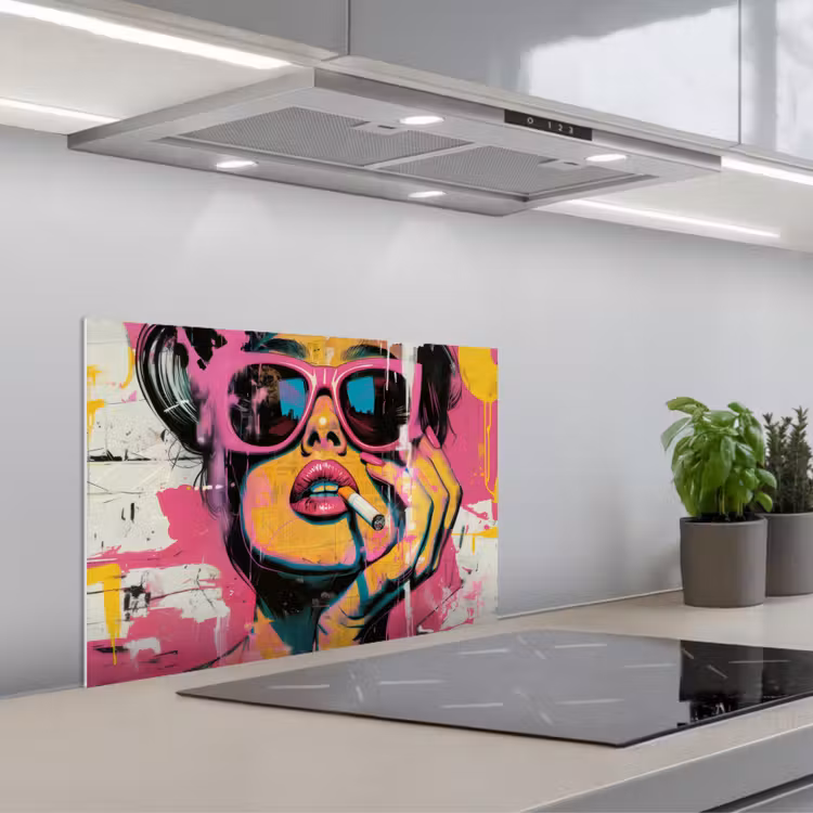 Spatscherm keuken - Portret - Vrouw - Abstract - Zonnebril — 5