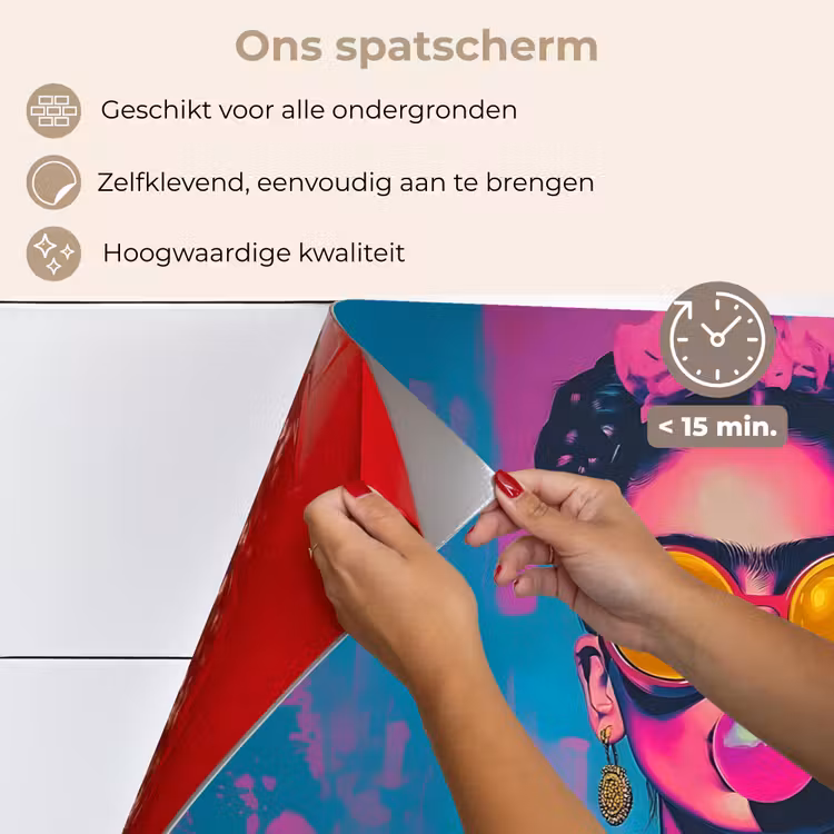 Spatscherm keuken - Vrouw - Kauwgom - Zonnebril - Oranje — 4