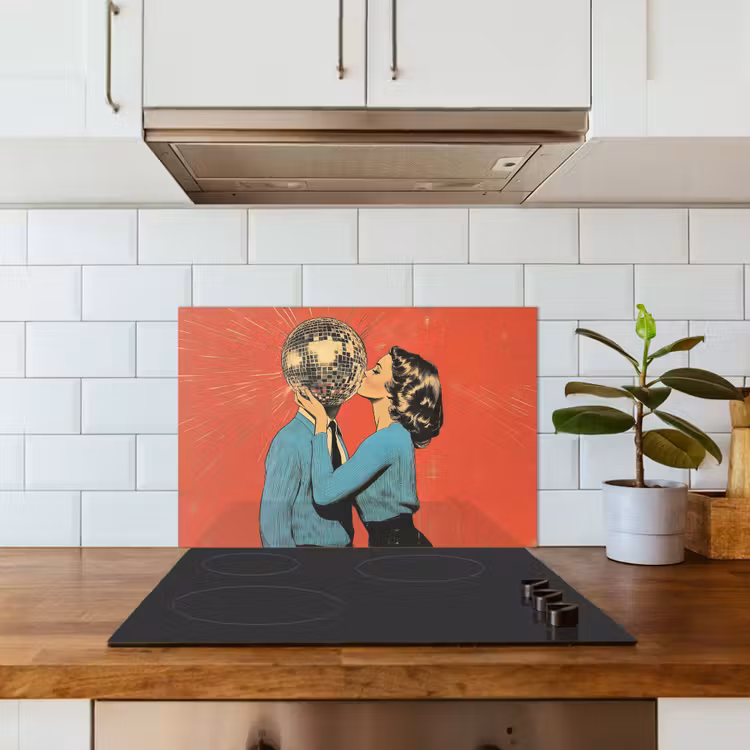 Spatscherm keuken - Vrouw - Retro - Discobal - Kus — 6