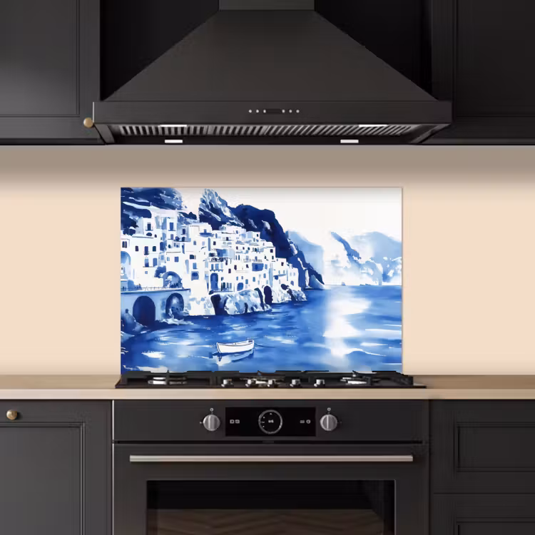 Spatscherm keuken - Dorp - Rotswand - Roeiboot - Water — 2