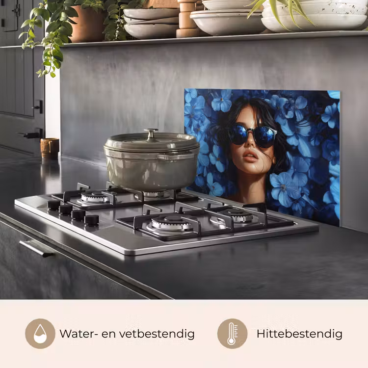 Spatscherm keuken - Vrouw - Blauw - Bloemen - Vlinders - Natuur — 7
