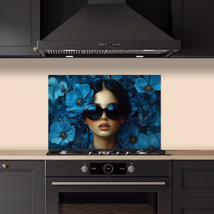 Spatscherm keuken - Vrouw - Bloemen - Blauw - Aesthetic - Luxe — 2