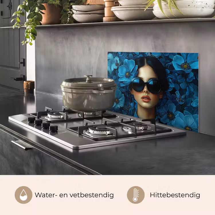Spatscherm keuken - Vrouw - Bloemen - Blauw - Aesthetic - Luxe — 7