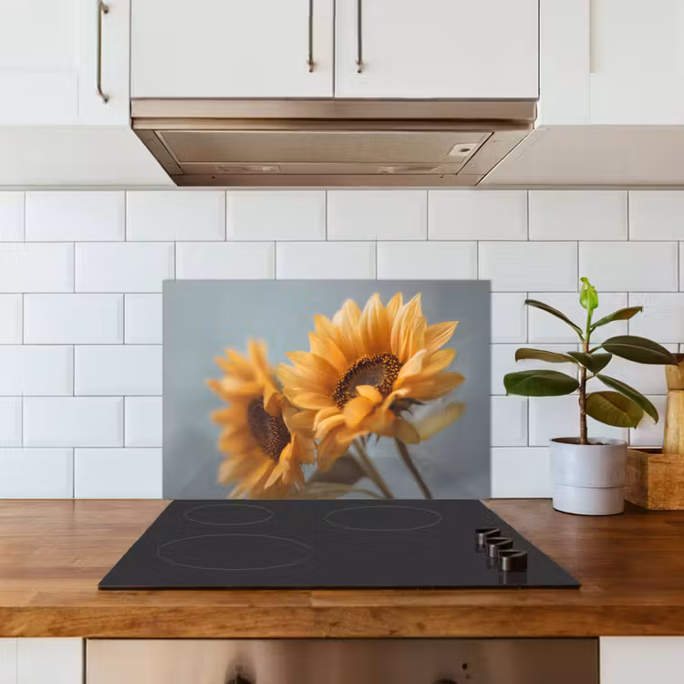 Spatscherm keuken - Zonnebloemen - Geel - Wazig — 6