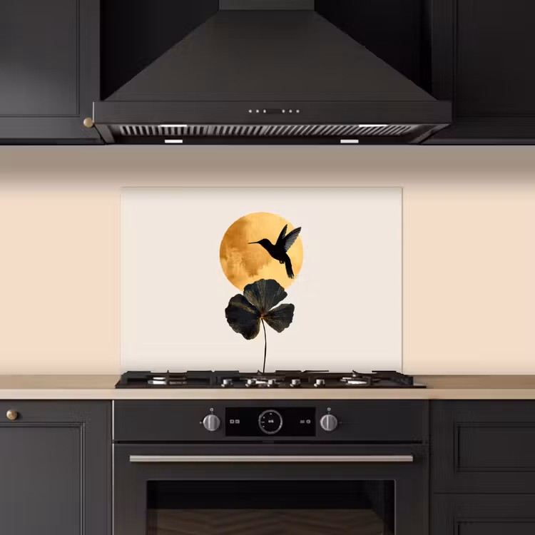 Spatscherm keuken - Zwarte kolibrie - Bloem - Gouden cirkel — 2