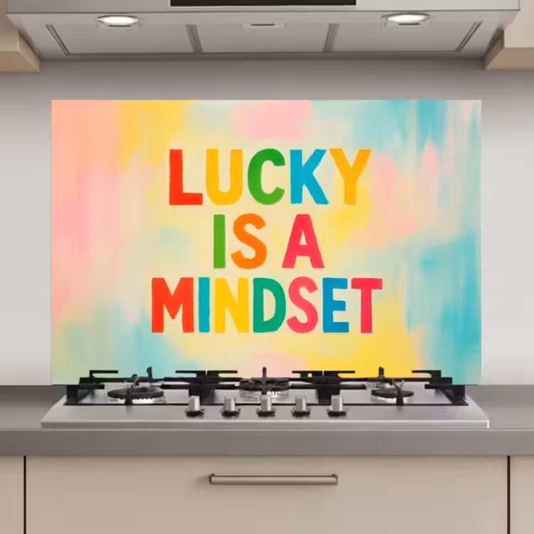 Spatscherm keuken - Quote - Lucky - Regenboogkleuren — 1