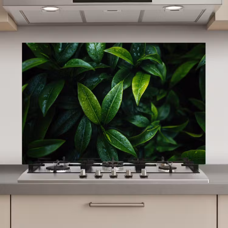 Spatscherm keuken - Bladeren - Regendruppels - Licht - Groen — 1