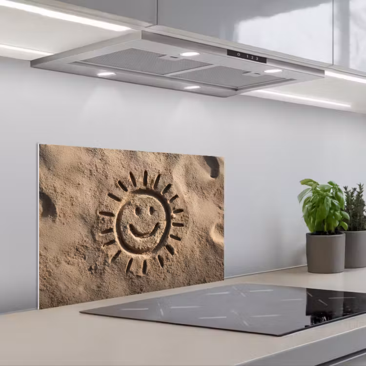Spatscherm keuken - Gezichtje - Zon - Zand - Getekend — 5