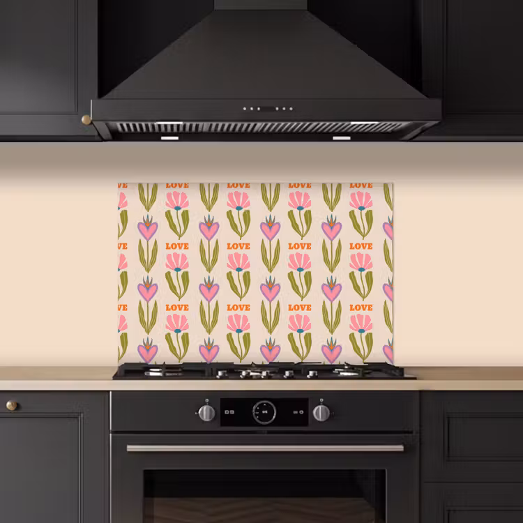 Spatscherm keuken - Love - Patroon - Bloemen - Hartjes — 1