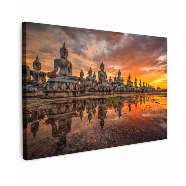 Buiten canvas - Rij van Boeddha-beelden bij zonsondergang — 1