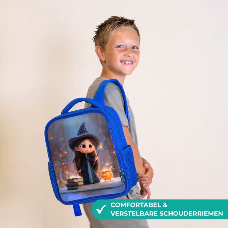 Rugzak kind - blauw - Lieve jonge tovenares met ketel en toverstaf — 4