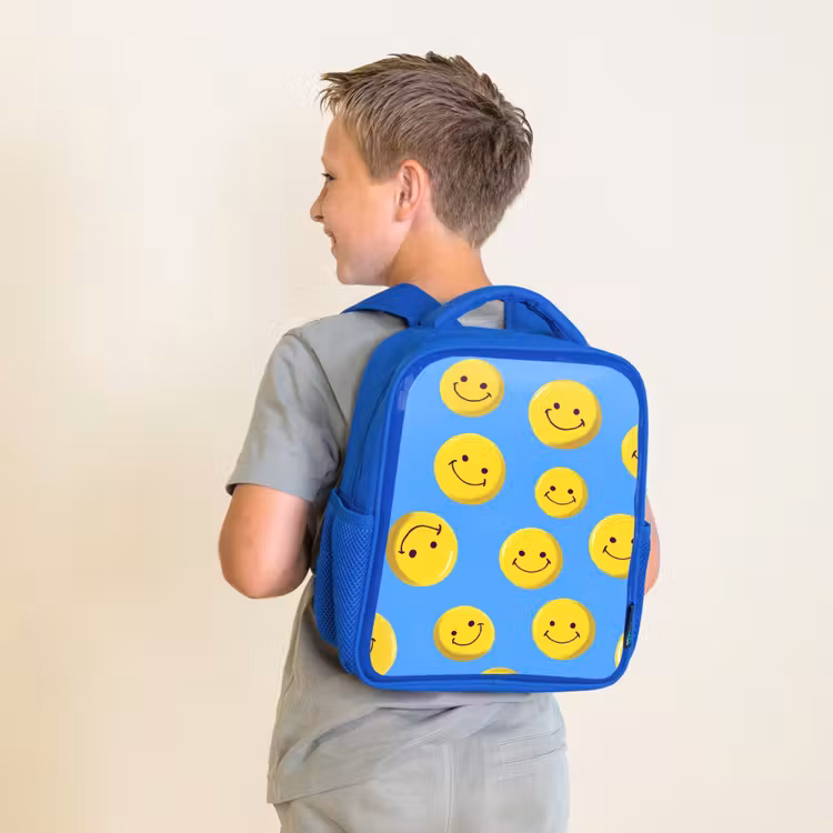 Rugzak kind - blauw - Vrolijke smileyregen op blauwe achtergrond — 3