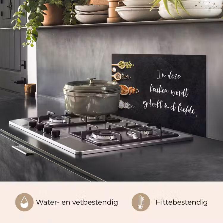 Spatscherm keuken - Quotes - Keuken - Spreuken - In deze keuken wordt gekookt met liefde - Liefde — 7