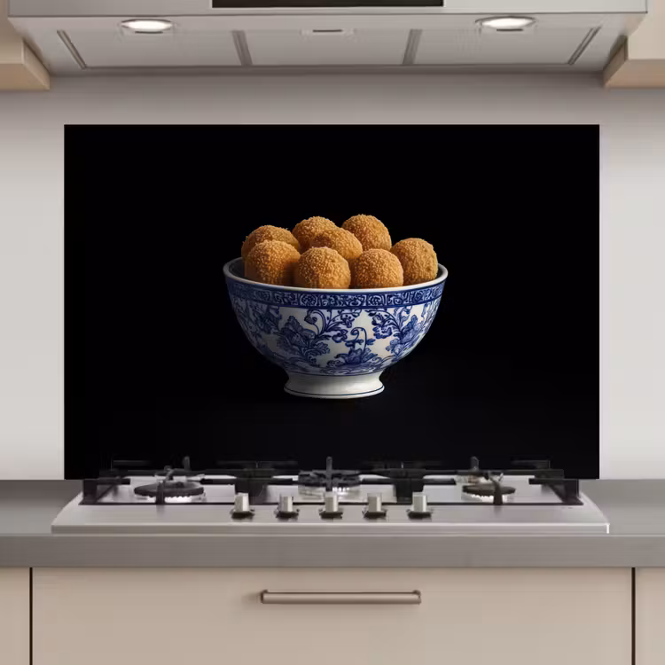 Spatscherm keuken - Delfts blauw - Bitterballen - Holland - Schaal