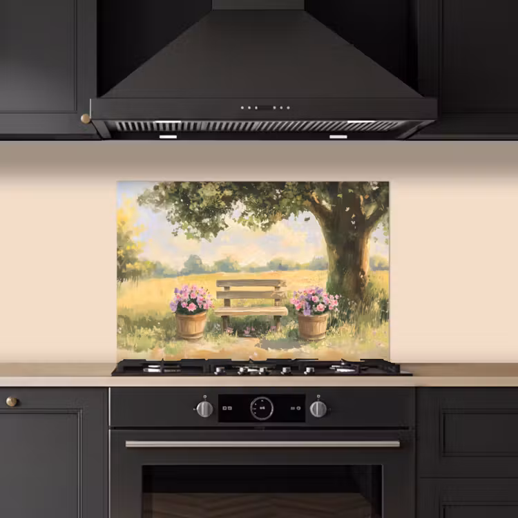 Spatscherm keuken - Houten bankje - Bloempotten - Landschap — 2