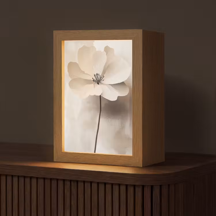 Tafellamp - Bloem - Beige - Verf - Schaduw — 1