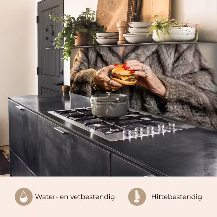 Keuken achterwand - Vrouw - Hamburger - Bontjas — 3