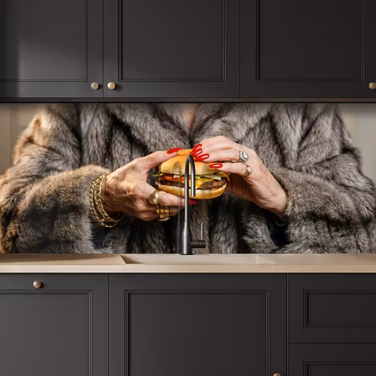 Keuken achterwand - Vrouw - Hamburger - Bontjas — 6