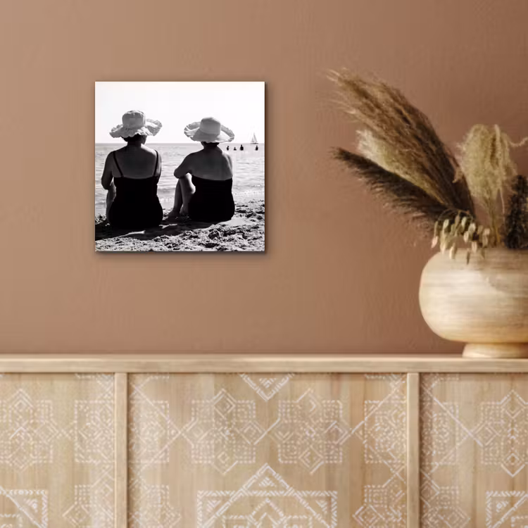 Aluminium schilderij - Vrouwen - Zonnehoed - Strand - Zwart - Wit — 5
