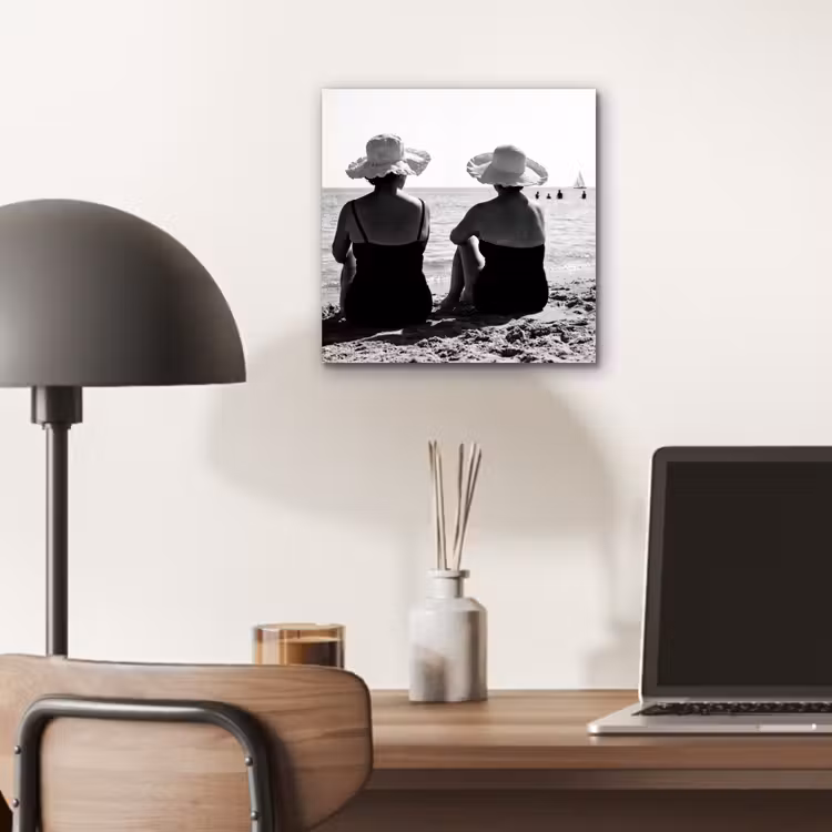 Aluminium schilderij - Vrouwen - Zonnehoed - Strand - Zwart - Wit — 6