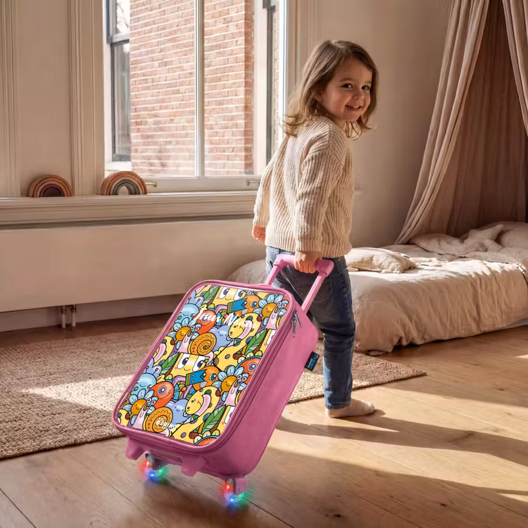 Kinderkoffer - Roze - Cartoon van verschillende wezens en gezichten — 3