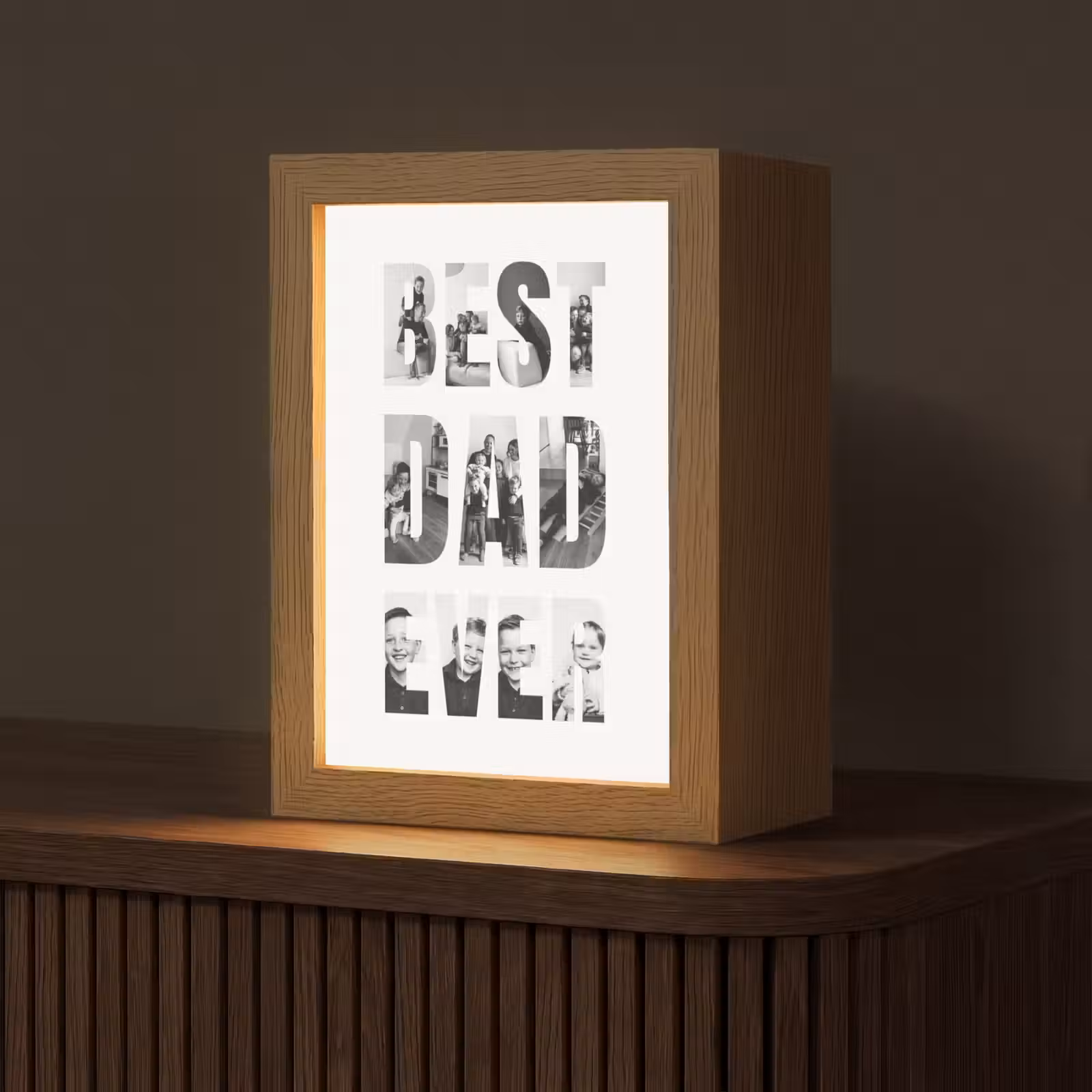Gepersonaliseerde tafellamp - Best Dad Ever - Lettercollage — 1