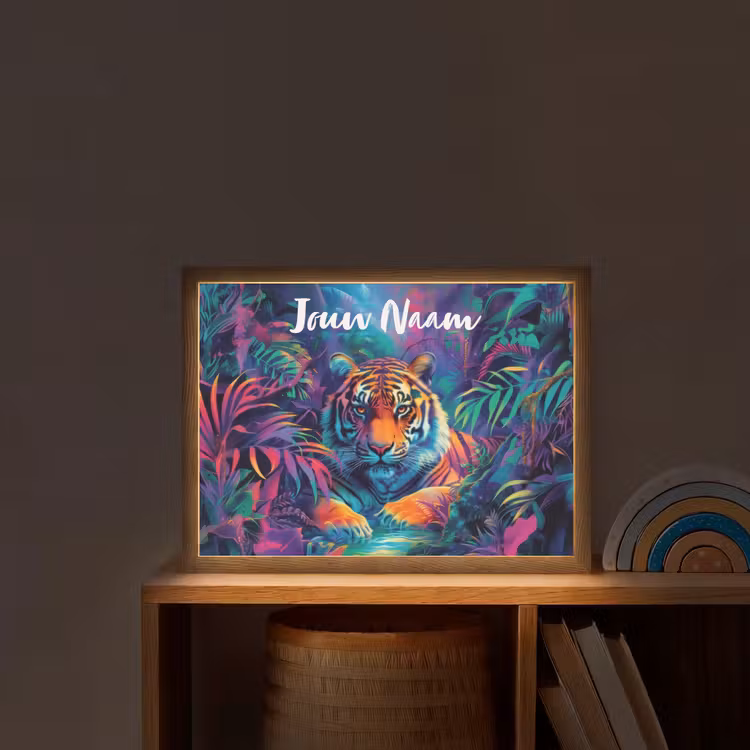 Lightbox - Wandlamp kinderkamer met naam - Tijger - Dier - Jungle - Kleurrijk — 2