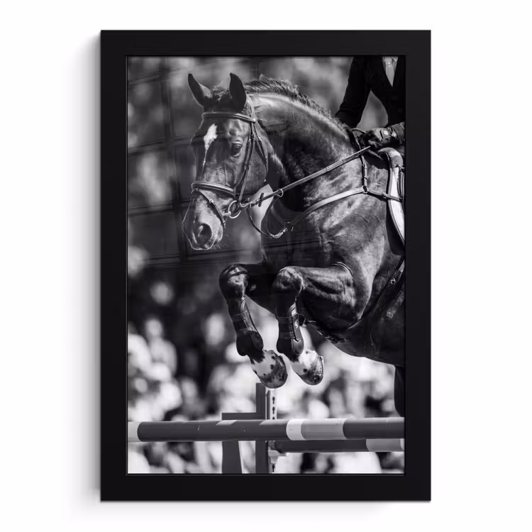 Poster met lijst - Springpaard met Ruiter Zwart Wit