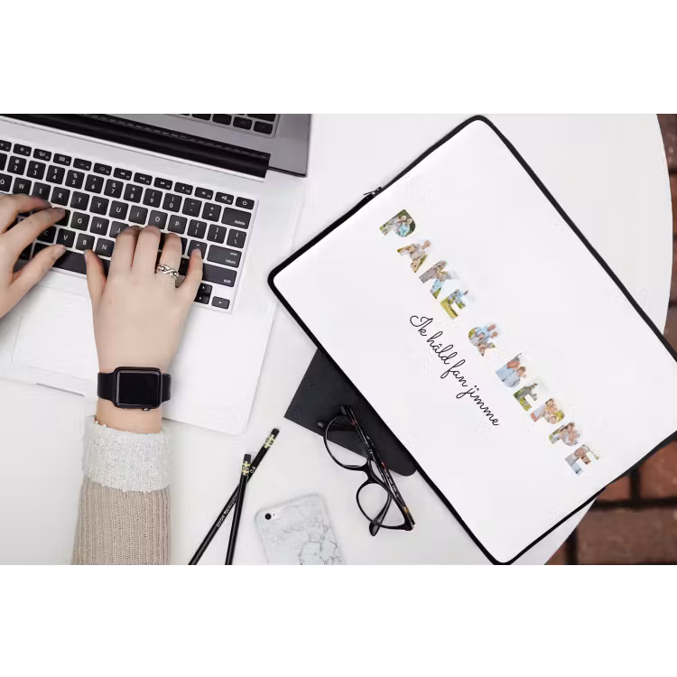 Gepersonaliseerde laptophoes - Pake & Beppe - Lettercollage — 3