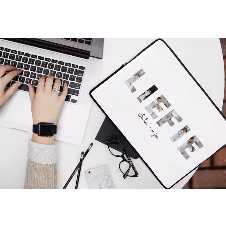 Gepersonaliseerde laptophoes - Liefie - Lettercollage — 3