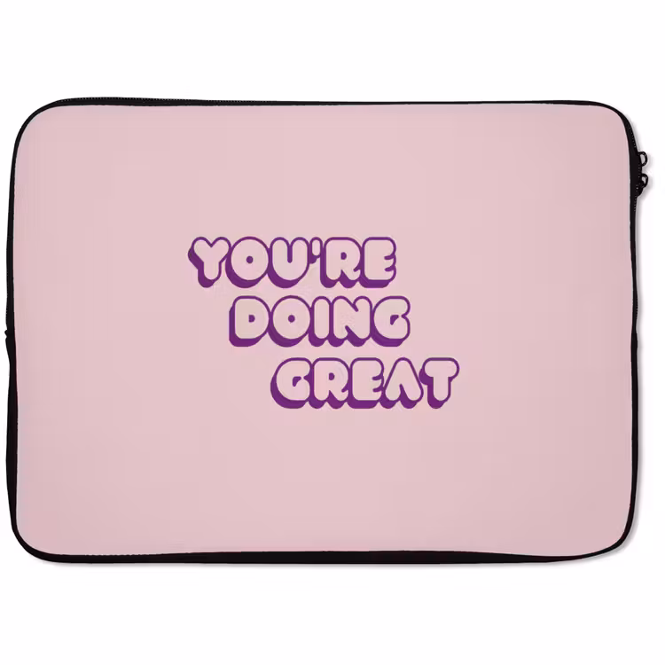Laptophoes - You're doing great - Roze - Bubble letters — 1
