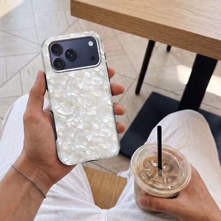 Telefoonhoesje Toughcase - Parelmoerglans - Wit - Schelp — 4